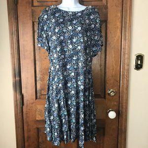 LOFT Navy Blue w/Green, Light Blue & White Scattered Flowers Dress Size 12